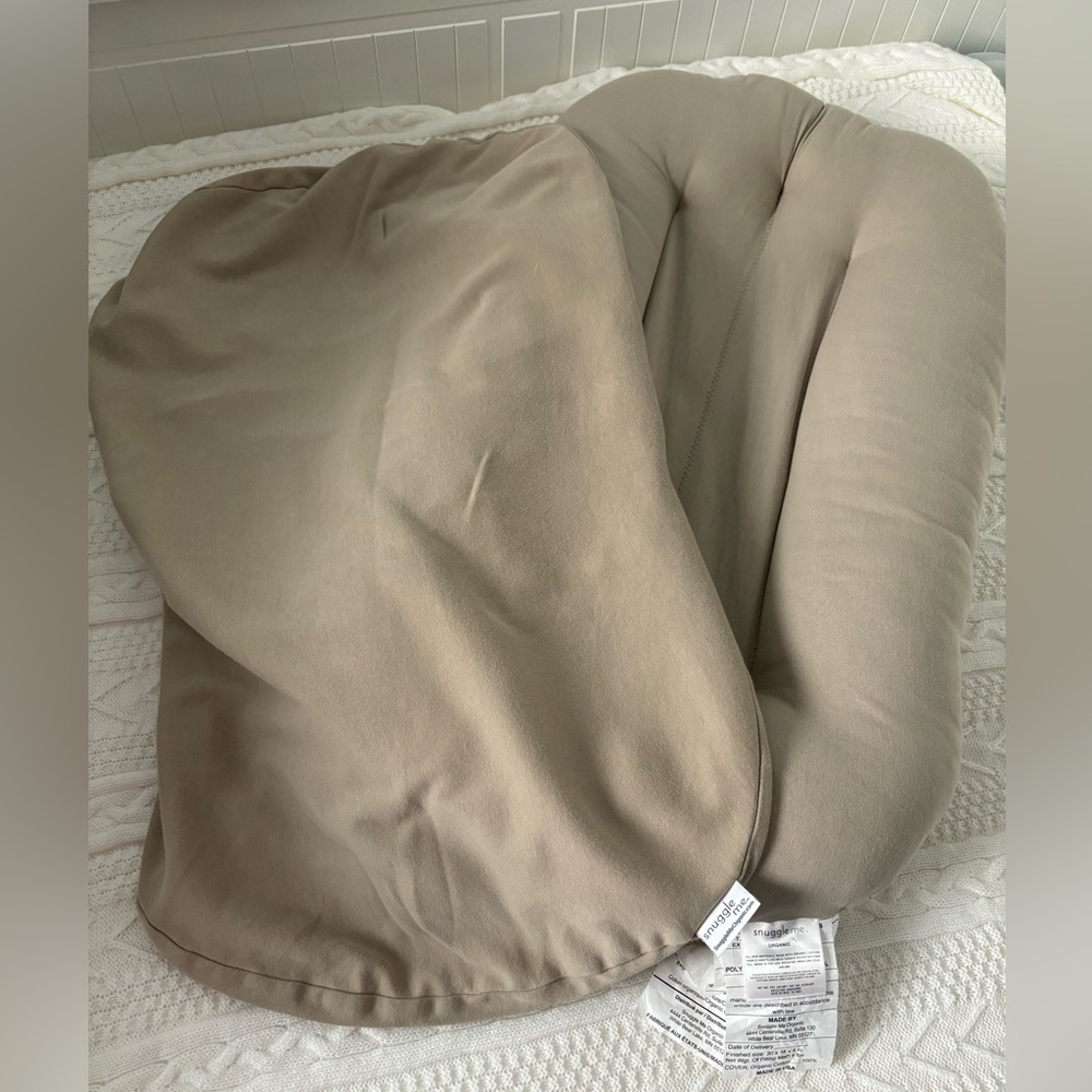 SnuggleMe baby lounger and cover in “Birch”